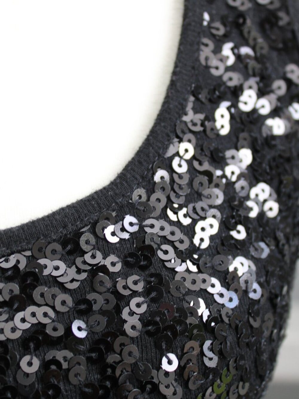Old Navy Vintage Y2K Black Sequin Sparkle Tank Top Women's Size Medium - Picture 4 of 7